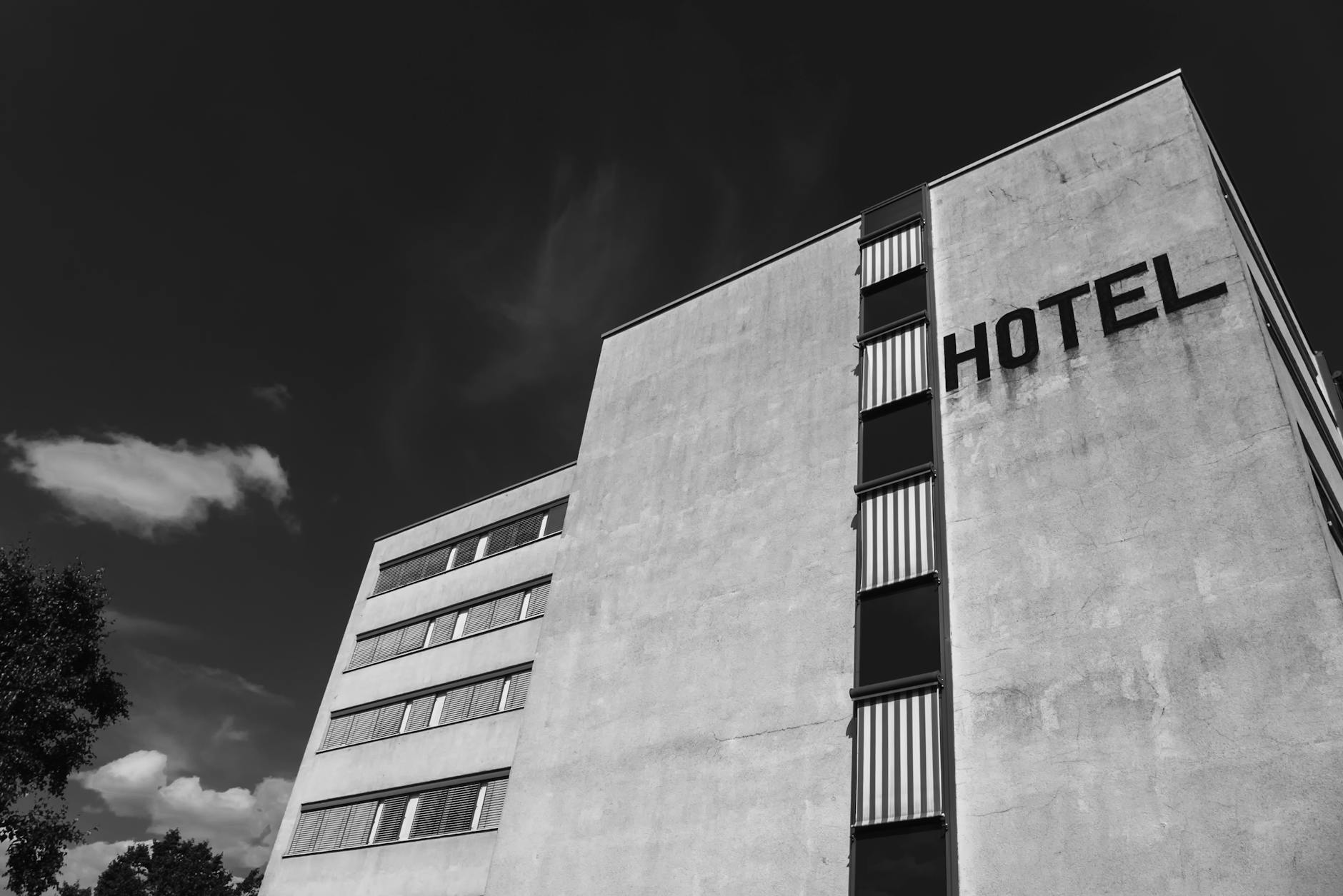 Asbestos Exposure at Bates County Memorial Hospital — Butler, Missouri: Former Worker Claims